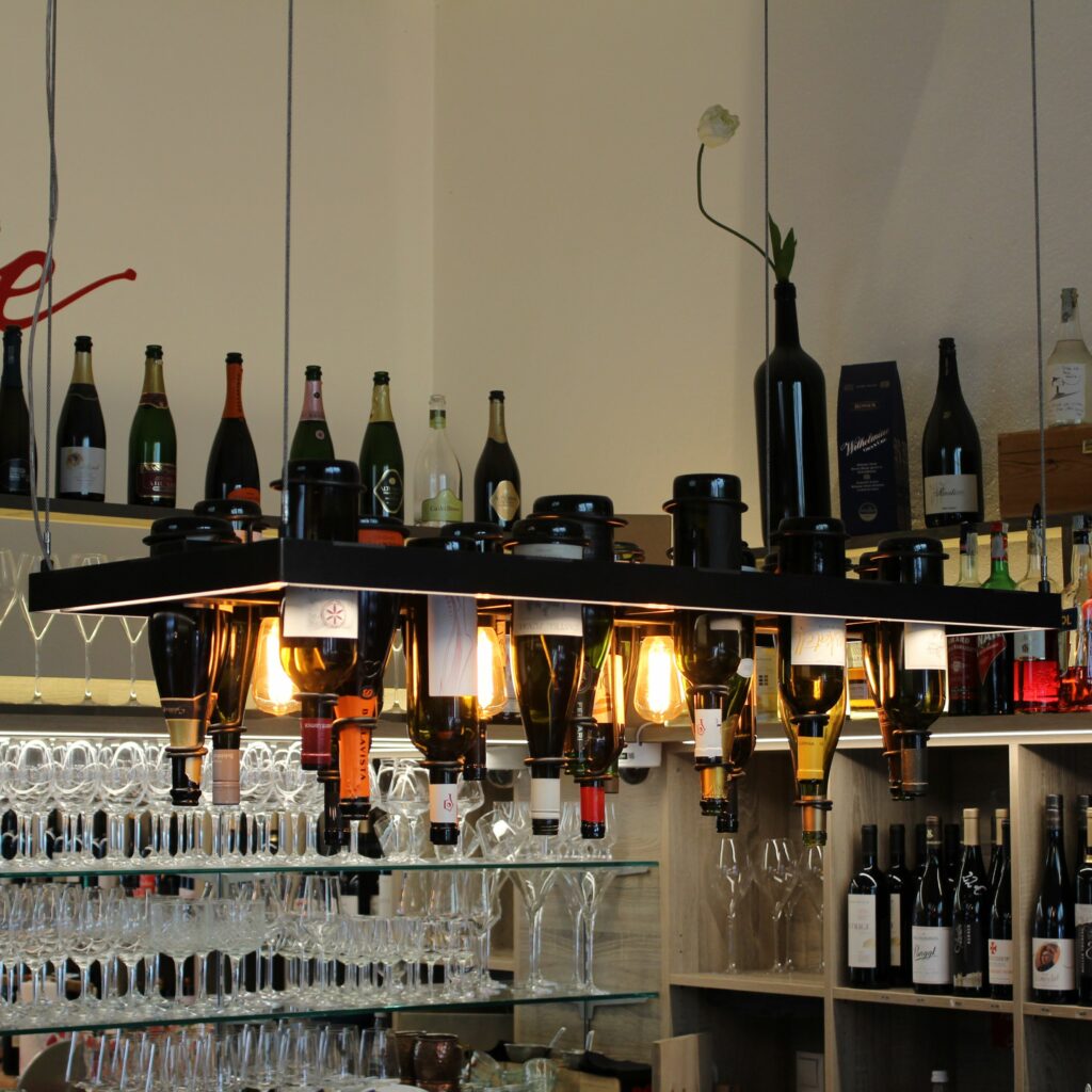 Weineggele_Schalnders_2021_Lokal (5)