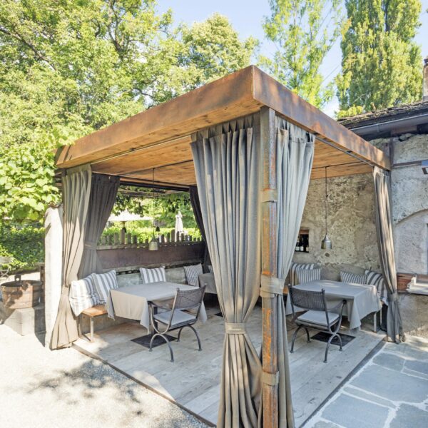 Vordach_CHL2446-scaled-600x600